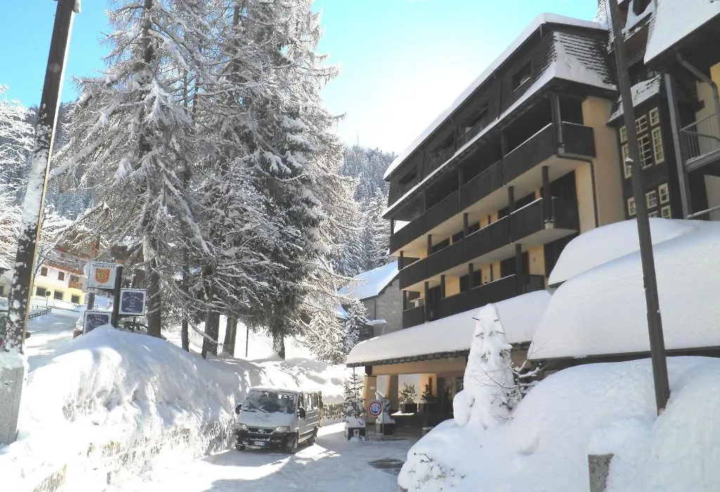 R.T.A. Hotel Des Alpes 2-1